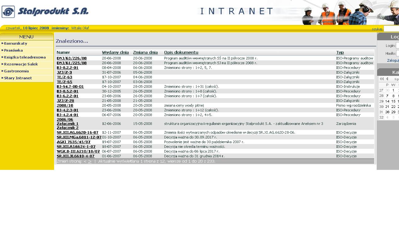 Ekran monitora przedstawiający interfejs intranetowy firmy Stalprodukt S.A. z listą dokumentów, datami i opisami, widoczne menu z lewej strony i kalendarz z prawej, w górnej części zdjęcia widoczny...
